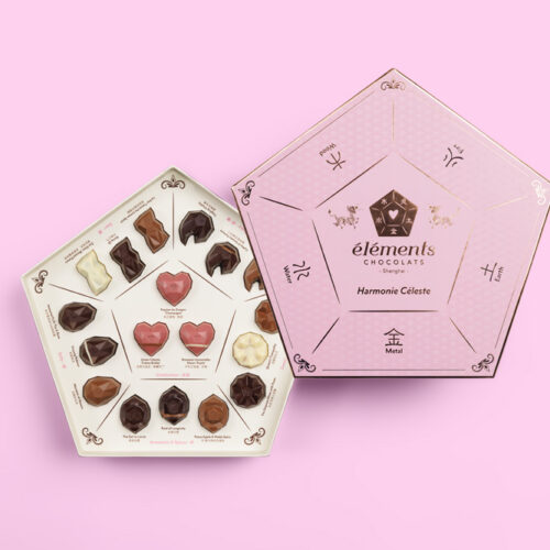 Harmonie Celeste open box + cover shadow pink background Harmonie Céleste